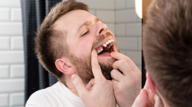 Kako nadomjestiti jedan zub koji nedostaje?