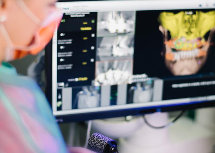Dentalna poliklinika dr.Jelušić 14
