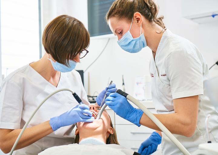 Poliklinika dr.Zubović 9