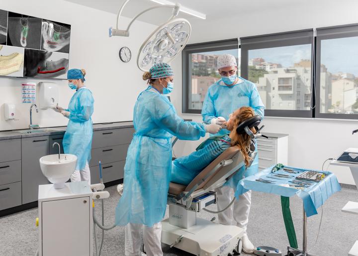 Kovačić cirkonij implant centar 12