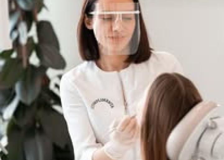 Complimenta Dental & Aesthetic Studio 6