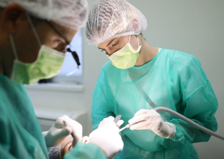 Dentalna klinika Sladović 7