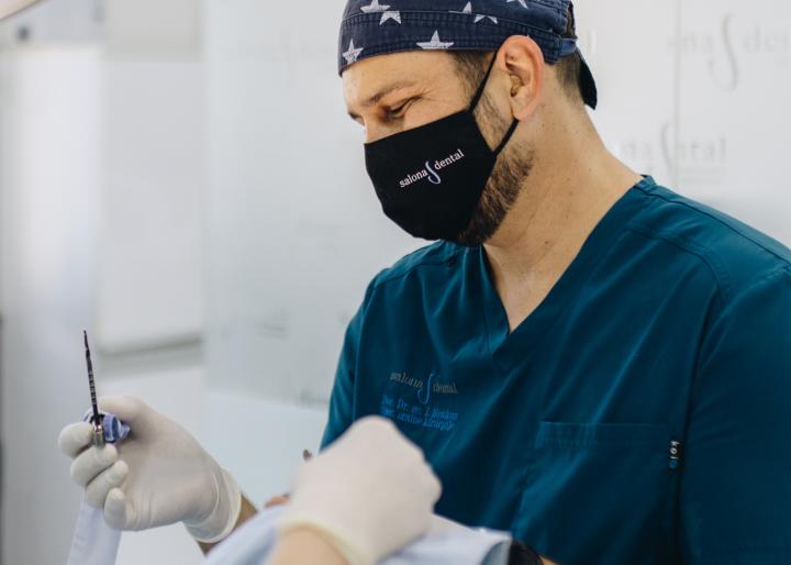 Stomatološka poliklinika Salona Dental 7