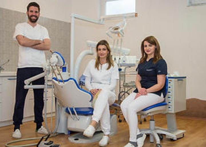 Puntijar dentalna medicina